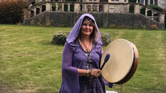 WILD SOUL SHAMANKA Háromnapos sámáni és önismereti elvonulás Anna-Saqqarával Budapesten